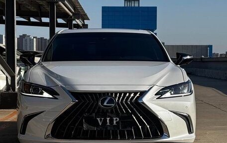 Lexus ES VII, 2024 год, 4 100 000 рублей, 2 фотография