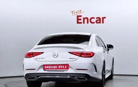 Mercedes-Benz CLS, 2022 год, 5 760 000 рублей, 4 фотография
