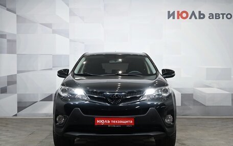 Toyota RAV4, 2014 год, 2 300 000 рублей, 2 фотография