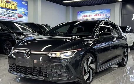 Volkswagen Golf GTI, 2022 год, 2 450 000 рублей, 5 фотография