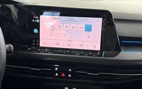 Volkswagen Golf GTI, 2022 год, 2 450 000 рублей, 17 фотография