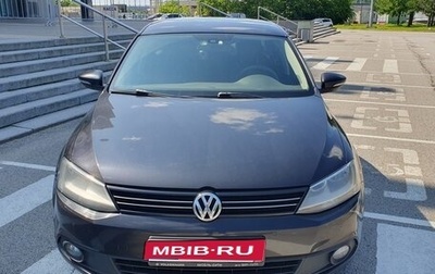 Volkswagen Jetta VI, 2012 год, 799 000 рублей, 1 фотография