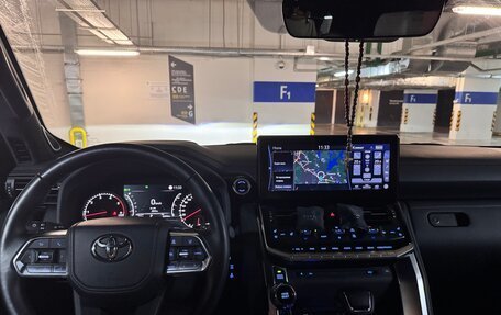 Toyota Land Cruiser, 2021 год, 10 500 000 рублей, 7 фотография