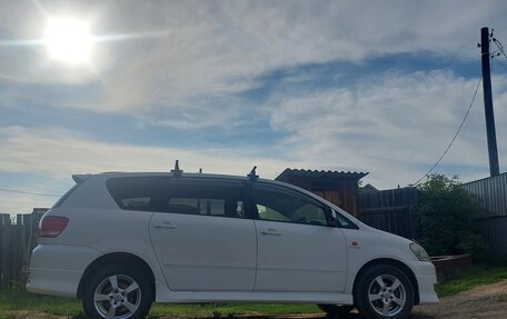 Toyota Ipsum II, 2002 год, 1 000 000 рублей, 7 фотография