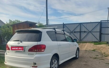 Toyota Ipsum II, 2002 год, 1 000 000 рублей, 3 фотография