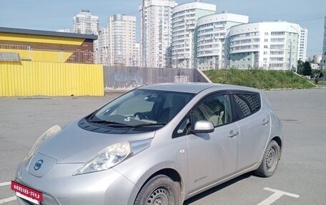 Nissan Leaf I, 2014 год, 799 999 рублей, 3 фотография