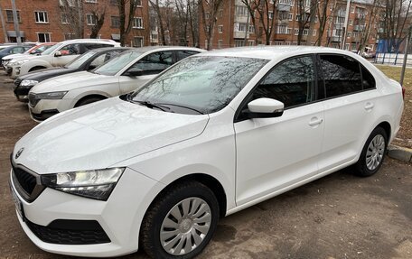 Skoda Rapid II, 2021 год, 1 750 000 рублей, 3 фотография