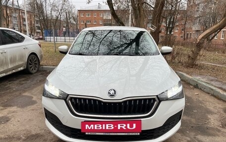 Skoda Rapid II, 2021 год, 1 750 000 рублей, 4 фотография