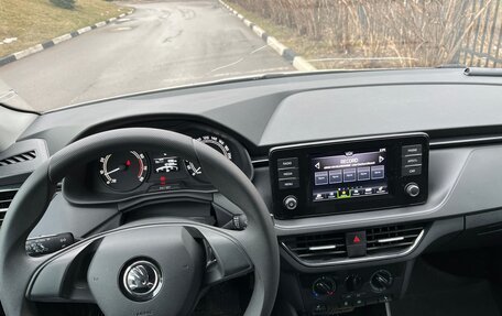 Skoda Rapid II, 2021 год, 1 750 000 рублей, 26 фотография