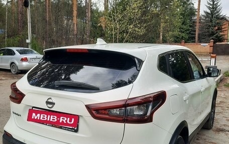 Nissan Qashqai, 2021 год, 2 400 000 рублей, 2 фотография