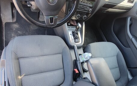 Volkswagen Jetta VI, 2012 год, 799 000 рублей, 18 фотография