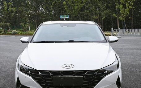 Hyundai Elantra, 2022 год, 1 350 060 рублей, 2 фотография