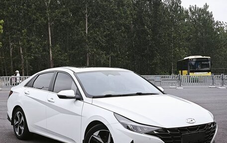 Hyundai Elantra, 2022 год, 1 350 060 рублей, 3 фотография