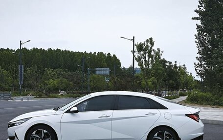 Hyundai Elantra, 2022 год, 1 350 060 рублей, 4 фотография
