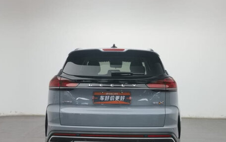 Geely Atlas, 2022 год, 1 700 000 рублей, 4 фотография