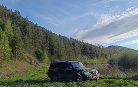 Mitsubishi Pajero III рестайлинг, 2006 год, 1 100 000 рублей, 1 фотография