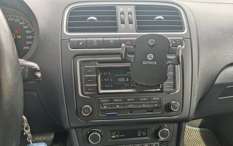 Volkswagen Polo VI (EU Market), 2013 год, 950 000 рублей, 10 фотография
