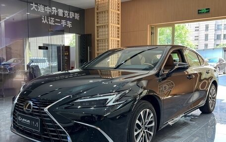 Lexus ES VII, 2025 год, 4 550 000 рублей, 1 фотография
