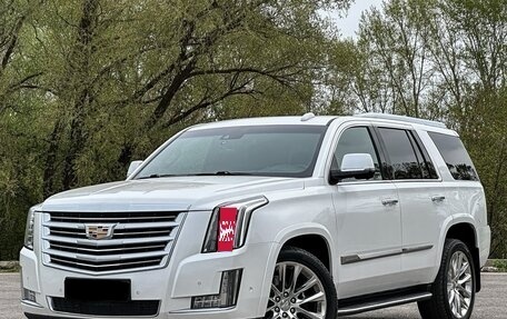 Cadillac Escalade IV, 2018 год, 5 870 000 рублей, 1 фотография