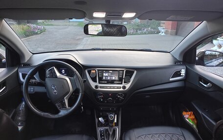 Hyundai Solaris II рестайлинг, 2019 год, 1 650 000 рублей, 4 фотография