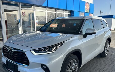 Toyota Highlander, 2025 год, 4 900 000 рублей, 6 фотография