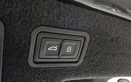 Audi A8, 2021 год, 6 040 000 рублей, 20 фотография