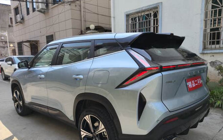 Geely Atlas, 2023 год, 1 915 000 рублей, 6 фотография