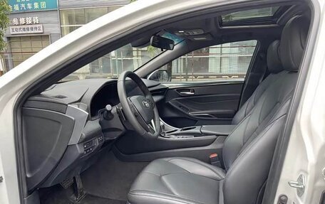 Toyota Avalon, 2023 год, 3 100 000 рублей, 8 фотография