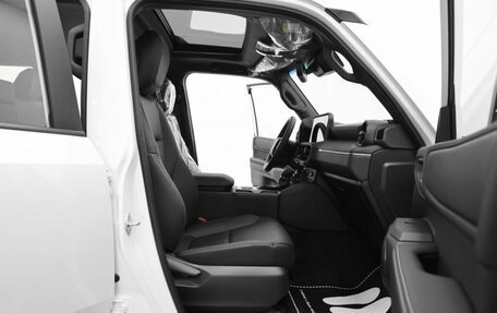 Toyota Land Cruiser Prado, 2024 год, 8 890 000 рублей, 6 фотография