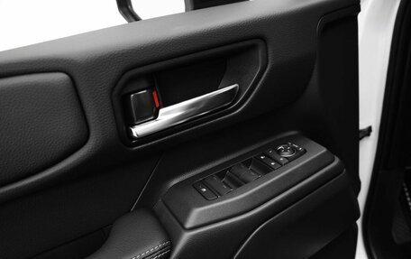 Toyota Land Cruiser Prado, 2024 год, 8 890 000 рублей, 14 фотография