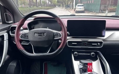 Geely Coolray I, 2022 год, 1 300 000 рублей, 7 фотография