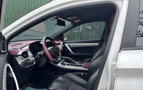 Geely Coolray I, 2022 год, 1 300 000 рублей, 8 фотография