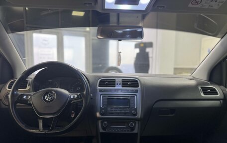 Volkswagen Polo VI (EU Market), 2017 год, 649 000 рублей, 10 фотография