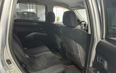 Mitsubishi Outlander III рестайлинг 3, 2007 год, 1 049 000 рублей, 19 фотография