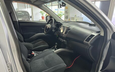 Mitsubishi Outlander III рестайлинг 3, 2007 год, 1 049 000 рублей, 18 фотография