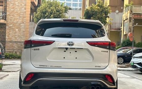Toyota Highlander, 2022 год, 3 718 334 рублей, 4 фотография