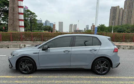 Volkswagen Golf VIII, 2022 год, 1 350 000 рублей, 11 фотография