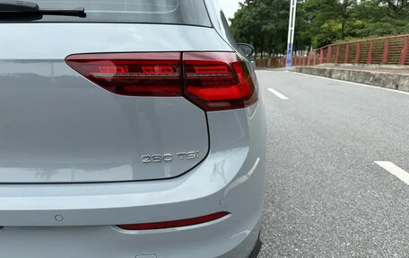 Volkswagen Golf VIII, 2022 год, 1 350 000 рублей, 10 фотография