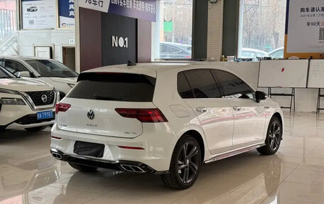 Volkswagen Golf VIII, 2022 год, 1 350 000 рублей, 5 фотография