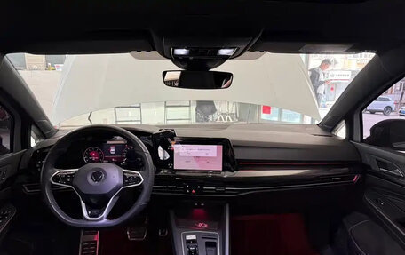 Volkswagen Golf VIII, 2022 год, 1 350 000 рублей, 15 фотография