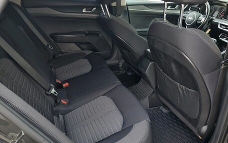 KIA K5, 2021 год, 1 999 000 рублей, 10 фотография