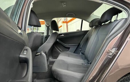 Volkswagen Jetta VI, 2014 год, 1 020 000 рублей, 16 фотография