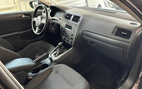 Volkswagen Jetta VI, 2014 год, 1 020 000 рублей, 14 фотография