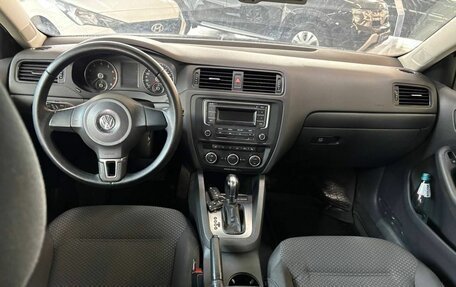 Volkswagen Jetta VI, 2014 год, 1 020 000 рублей, 11 фотография