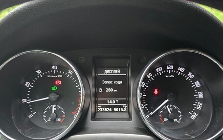 Skoda Yeti I рестайлинг, 2011 год, 1 000 000 рублей, 9 фотография