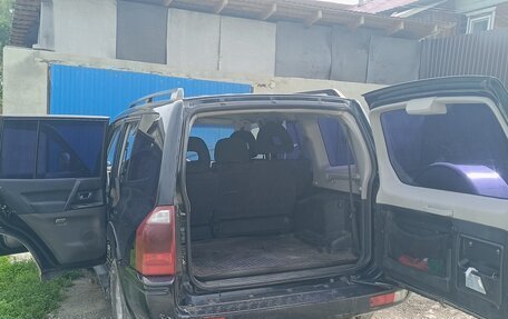 Mitsubishi Pajero III рестайлинг, 2006 год, 1 100 000 рублей, 8 фотография