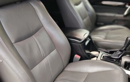Toyota Land Cruiser Prado 120 рестайлинг, 2008 год, 3 333 333 рублей, 23 фотография