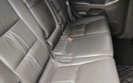 Toyota Land Cruiser Prado 120 рестайлинг, 2008 год, 3 333 333 рублей, 18 фотография