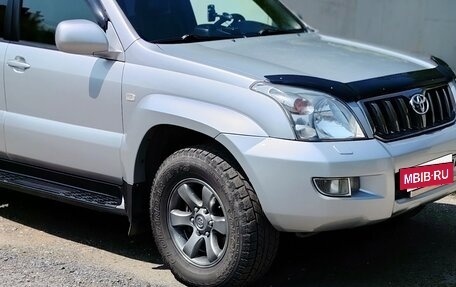 Toyota Land Cruiser Prado 120 рестайлинг, 2008 год, 3 333 333 рублей, 26 фотография