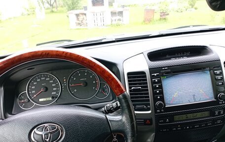 Toyota Land Cruiser Prado 120 рестайлинг, 2008 год, 1 980 000 рублей, 3 фотография